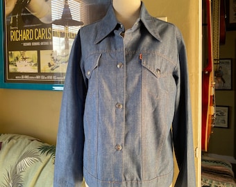 Vintage Orange Tab Levi’s Chambray Jean Jacket, 1970s | Front Pockets, Snap Buttons,  Womens M