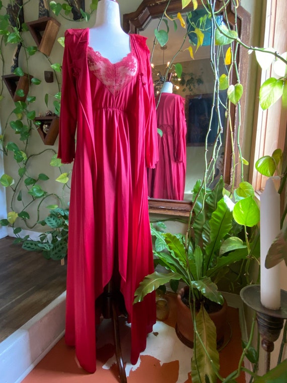 Vintage Red Texsheen Nightgown & Robe Lingerie Set