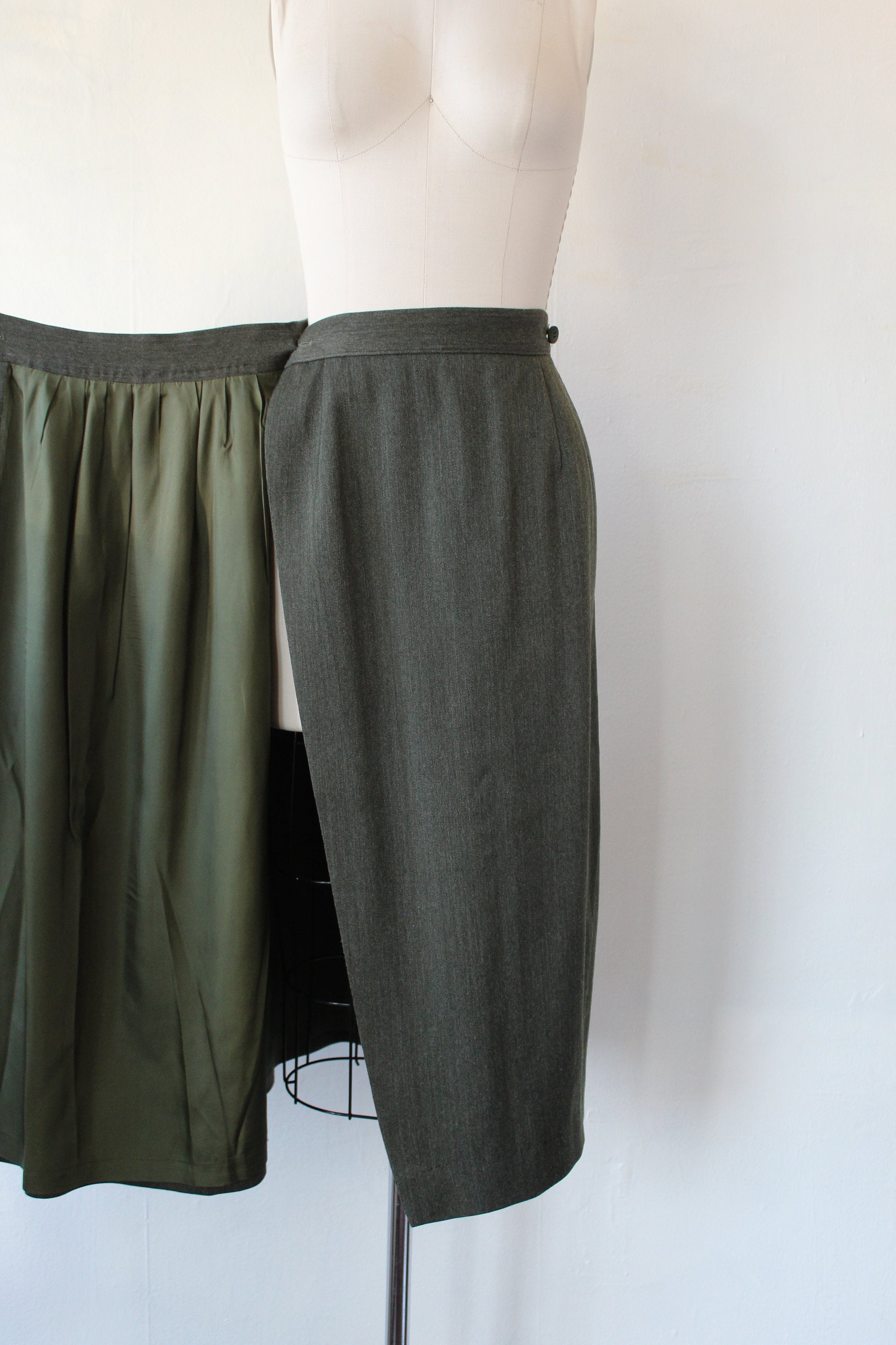 Vintage 1980's - 1990 Giorgio Armani Skirt - Etsy Vintage 1980's - 1990 Giorgio Armani Skirt - Etsy