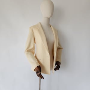 vintage 1980s / 1990s buttercup yellow wool blazer - medium