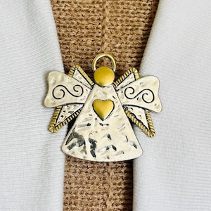 Sweater Clips Handmade Angel Sweater Clip Chic Clothing Accent Silver Gold Tone Cardigan Clip Sweater Guard Birthday Gift for Her Fabulici