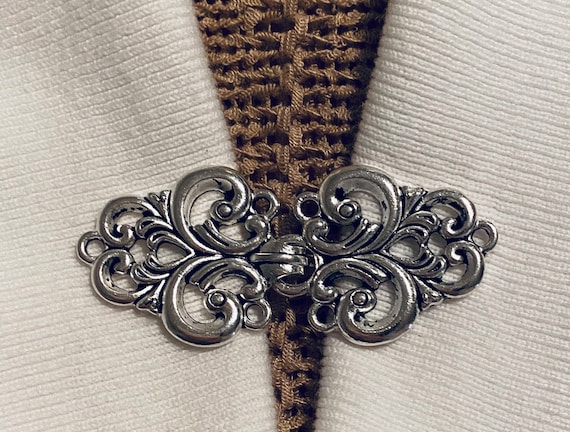 Sweater Clips Silver Chain Celtic Sweater Clip Cardigan Clip Kimono Clasps Silver Sweater Clasp Gift for Mom Gifts for Her by Fabulici