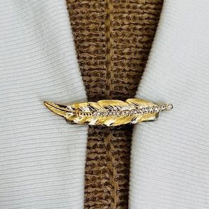 Koupit Cardigan, Brooch, Sweater, Shawl Clip, Pearl Spider Charm