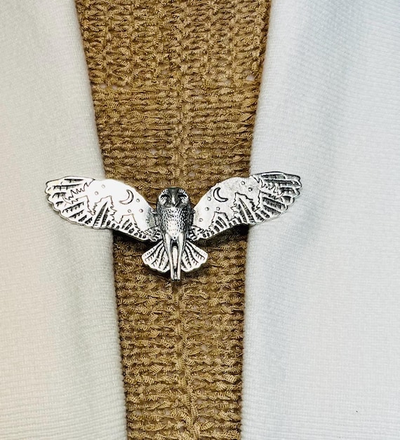 Sweater Clips Owl Sweater Clip Bat Cardigan Clasp Sweater 