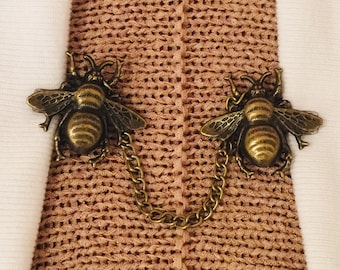 Sweater Clips Bronze Gold Bumble Bee Sweater Clip Cardigan Gift Gifts for Her by Fabulici