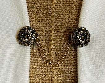 Clips para suéteres, clip redondo para suéter, clip para cárdigan, broche para capa, clip para vestido, clip de ajuste, clip de cadena para cinturón, regalo de cumpleaños único para ella.