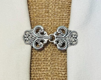 Broches para suéter, broches plateados celtas para cárdigan, broches para suéter, broches para cosplay, broches para capa, broche para vestido, broche para cárdigan, regalo de cumpleaños para ella, fabulici