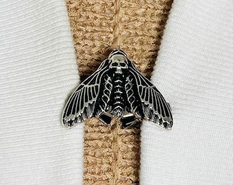 Sweater Clips Skull Moth Sweater Clip Shawl Clasp Cardigan Clip Insect Clip Cosplay Jewelry Dress Clip Gothic Jewelry Birthday Gift for Her
