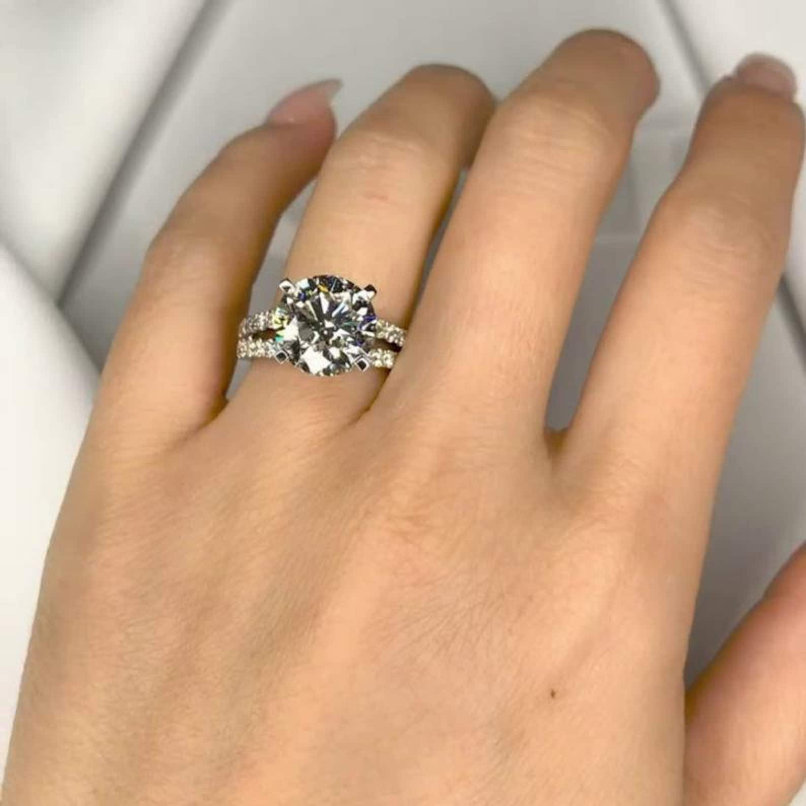 2.5 Carat Moissanite Solitaire Ring