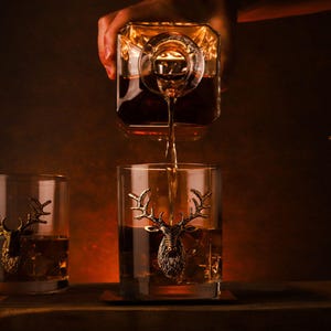 Whiskey Decanter Unique Decanter Gift Stag Decanters Hunting Christmas Gifts For Dad Hunting Gift Hunting Gifts For Men Gifts For Hunter image 6