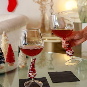 Gnomo di Natale Bicchiere da vino Regali gnomo Bicchieri da vino unici Bicchieri da vino carini Regali di vino unici per lei Gnomo del vino Simpatici regali di vino per la mamma