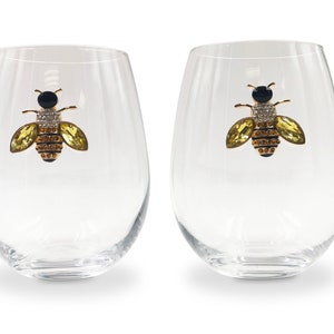 Bee Wine Glasses Bee Gifts for Mothers Day Gift Bee Lover Gift Bee Mug Bee Cups Bumble Bee Gift For Mom Gift Kitchen Bee Gift Bee Glassware