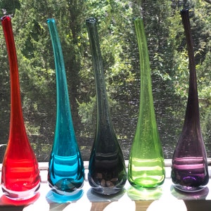 Colored Glass Vases Tall Vase Tall Glass Vase Colorful Vase Tall Farmhouse Vases Tall Thin Vase Clear Glass Vase Green Vase Glass Vase Decor
