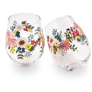 Summer Flower Painted Wine Glass Flowers Etched Floral Wine Glasses Cute Decorative Flower Wine Glass Cute Wine Gifts For Women Wine Decor