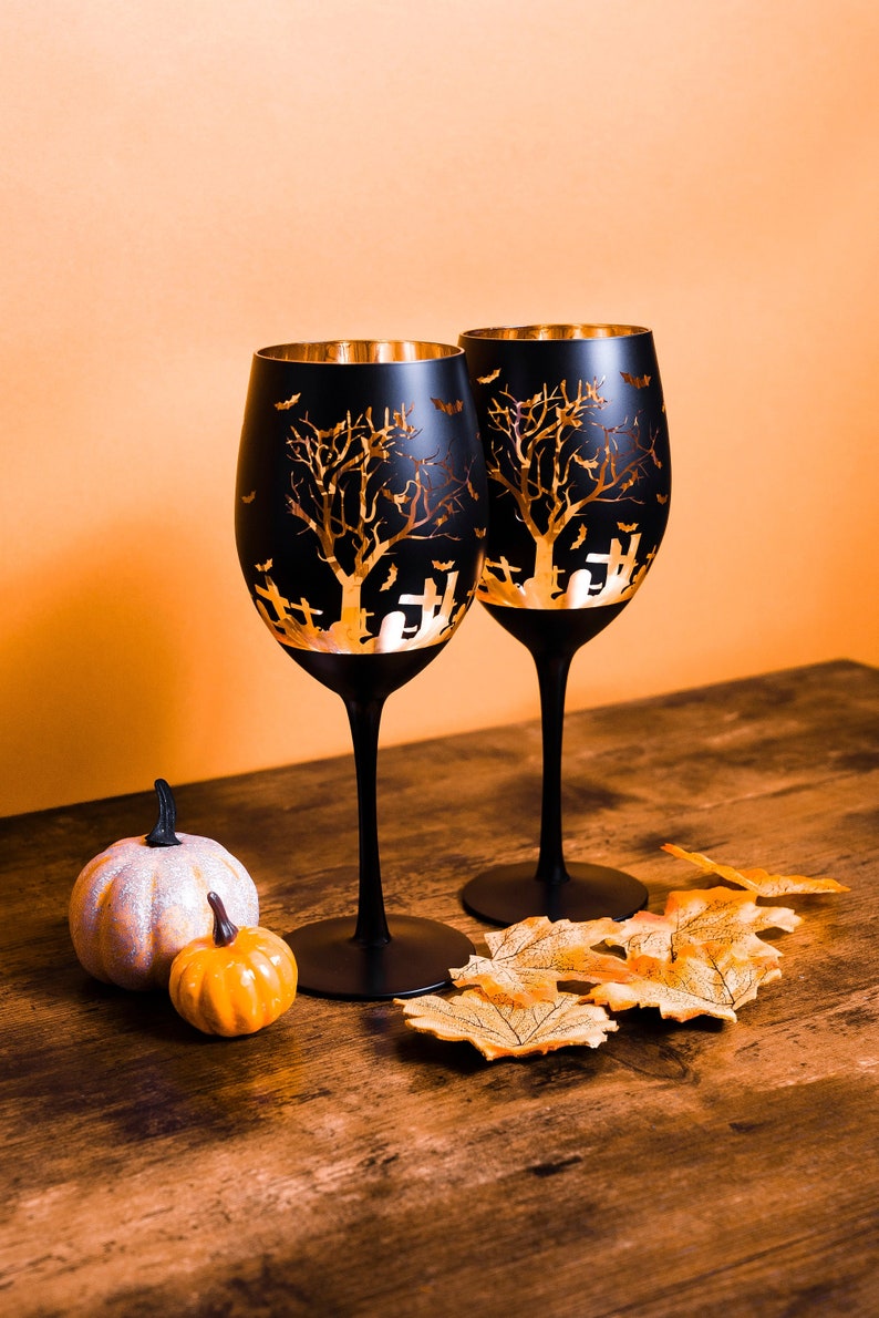 Halloween Wine Glasses, Set of Two