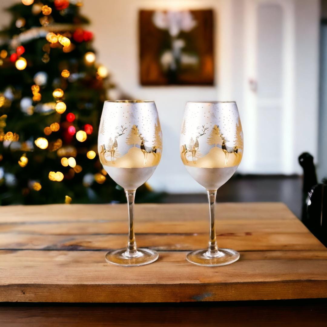 LemonRoad 4 Bicchieri Da Vino In Vetro Con Albero Di Natale - 350 Ml, Senza Stelo, Soffiati A Mano, Perfetti Per Regali E Feste Invernali
