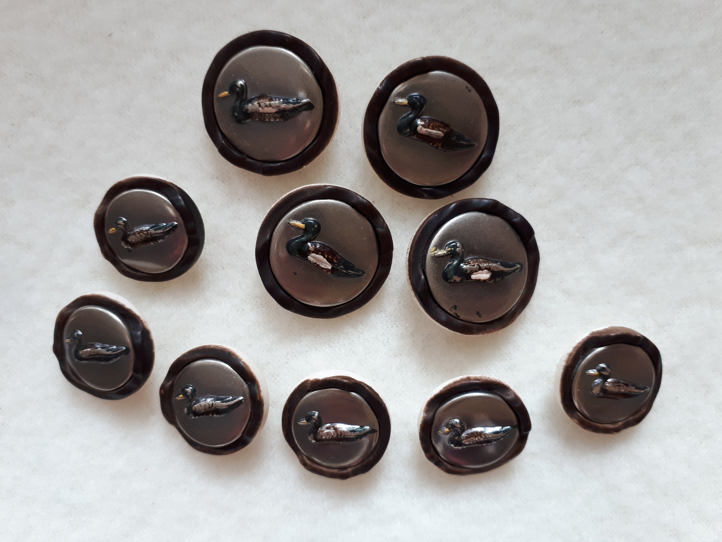 Vintage Buttons, 10 Buttons With Duck, Drake- Price for the Whole Lot ...