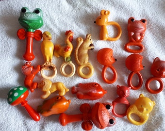 Set of 15 vintage baby rattles + 2 German, parrot, hedgehog, frog,  vintage toy, Celluloid, Plastic price for the whole lot