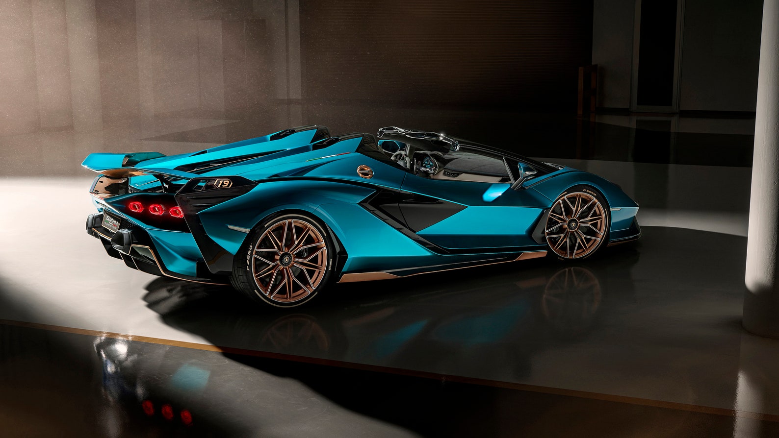 Lamborghini Sian 2021