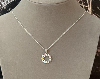 chain with multicolored eyes pendant