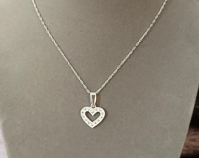 heart pendant chain