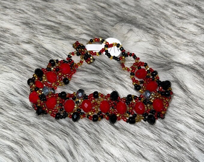 handmade bracelet with Czech crystal