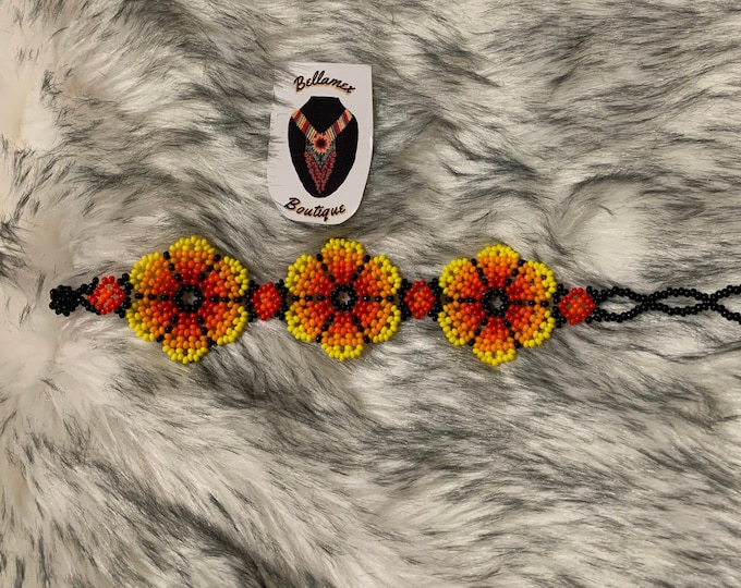 Huichol bracelet 3 flowers