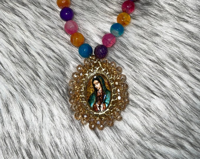 Agate bracelets with a medal of the Virgin of Guadalupe or San Judas Tadeo
