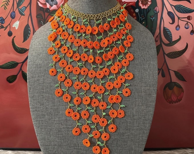 Set of necklace, earrings and bracelet with bell flower