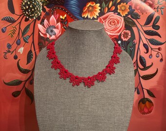 Hera Choker Necklace