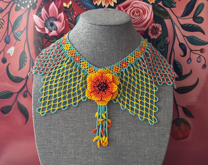 Nefertiti necklace, earrings and bracelet set