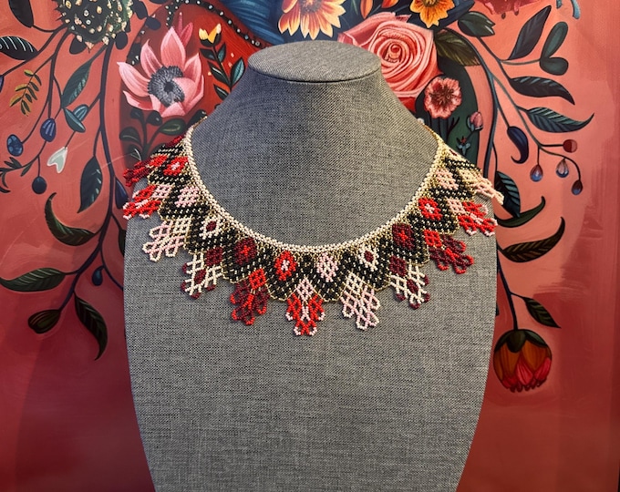 Muxe Handmade Necklace