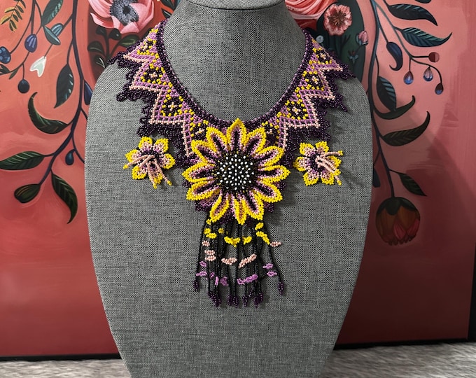 Venus necklace, earrings and bracelet set