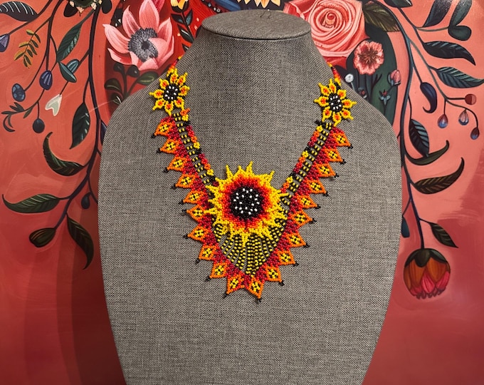 Mayahuel necklace, earrings and bracelet