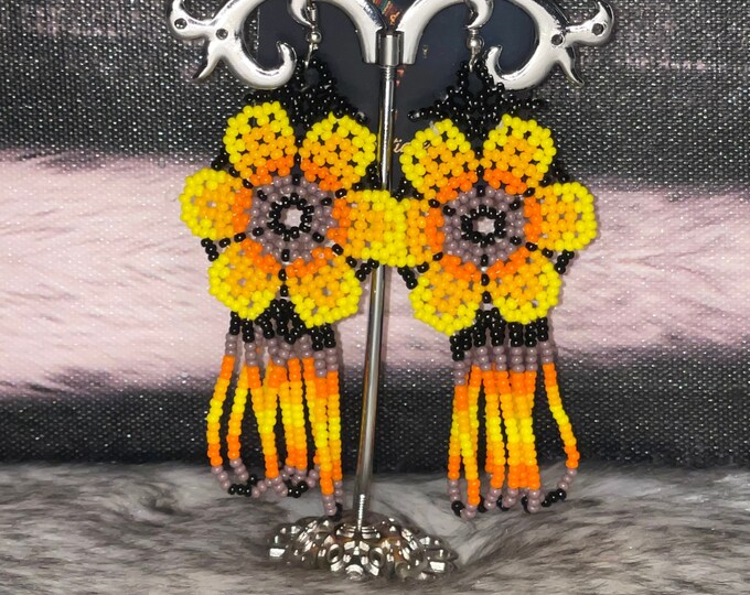 Handmade peyote flower earrings