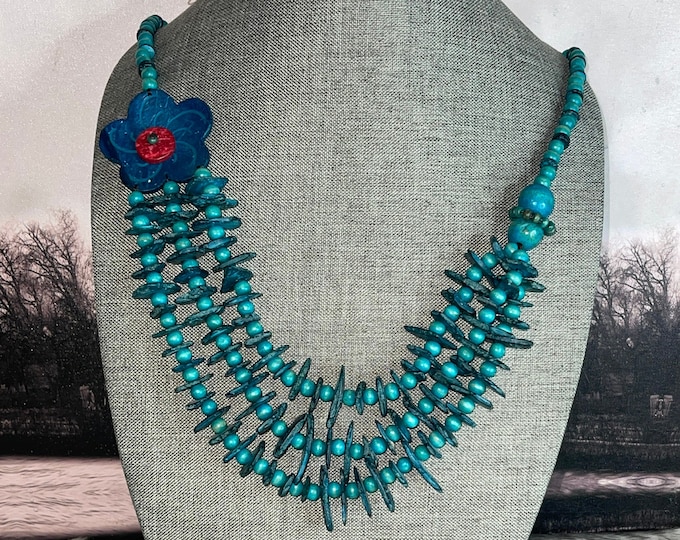 Organic necklace and earrings set