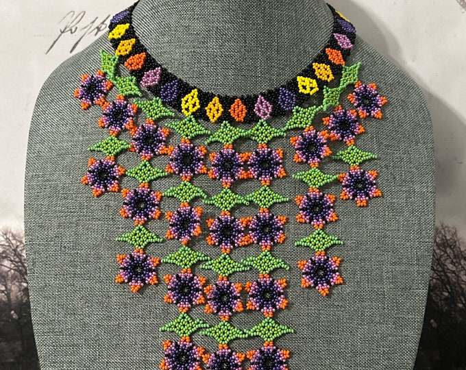 La Huasteca necklace, earrings and bracelet set