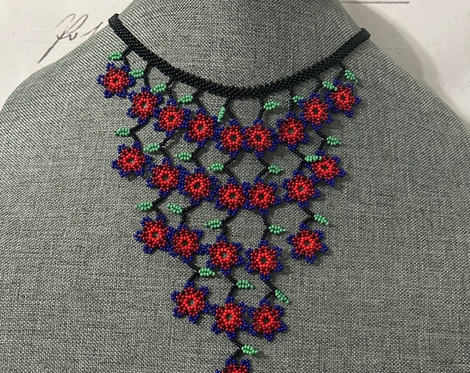 Mini waterfall flower necklace set with bracelet and earrings