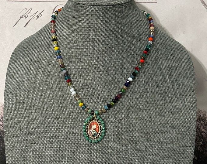 Necklace set with crystal bracelets