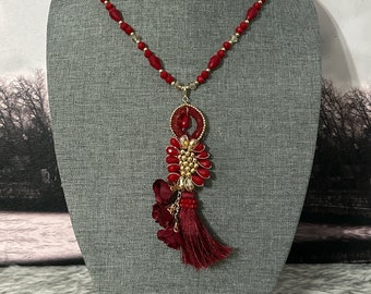 8-in-1 necklace and convertible earrings set