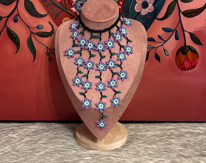 Mini waterfall flower necklace with earrings