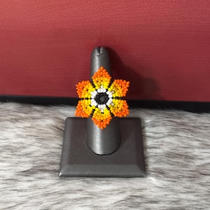 Poinsettia ring