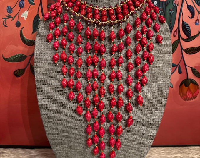Palm barrel necklace with earrings