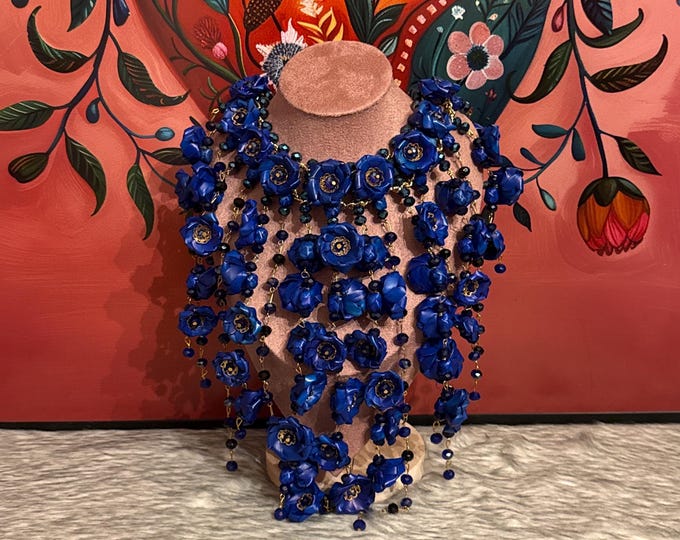 Palm flower necklace and earrings