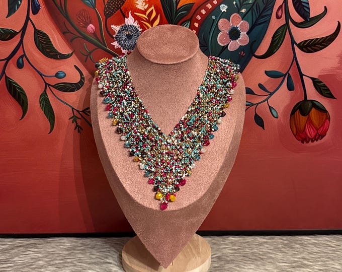 Victoria choker with bracelet and earrings