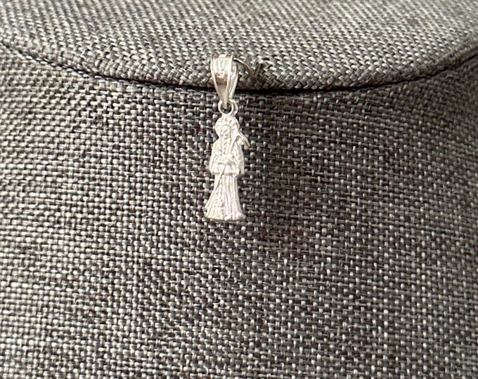 Small pendant of the Holy Death in 925 silver