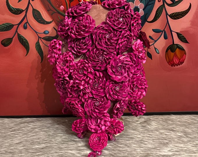 Maxi flower bouquet necklace