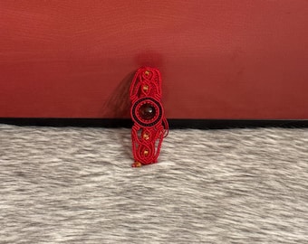 Bracelet woven with amber