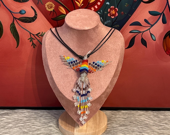 Hummingbird bow necklace