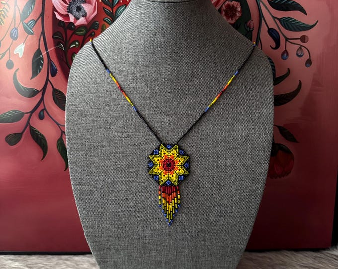 Dreamcatcher necklace and earring set